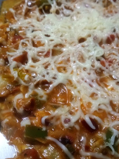 ચીઝ પીઝા (Cheese Pizza Recipe In Gujarati) રેસીપી મુખ્ય ફોટો