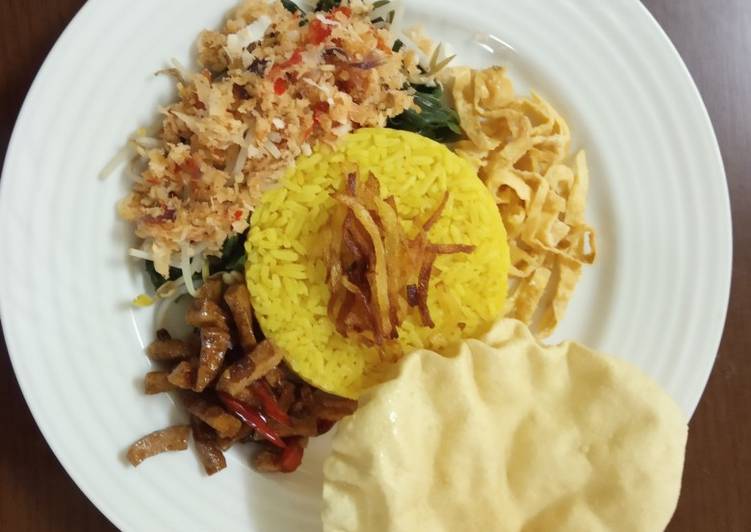 Nasi kuning rice cooker