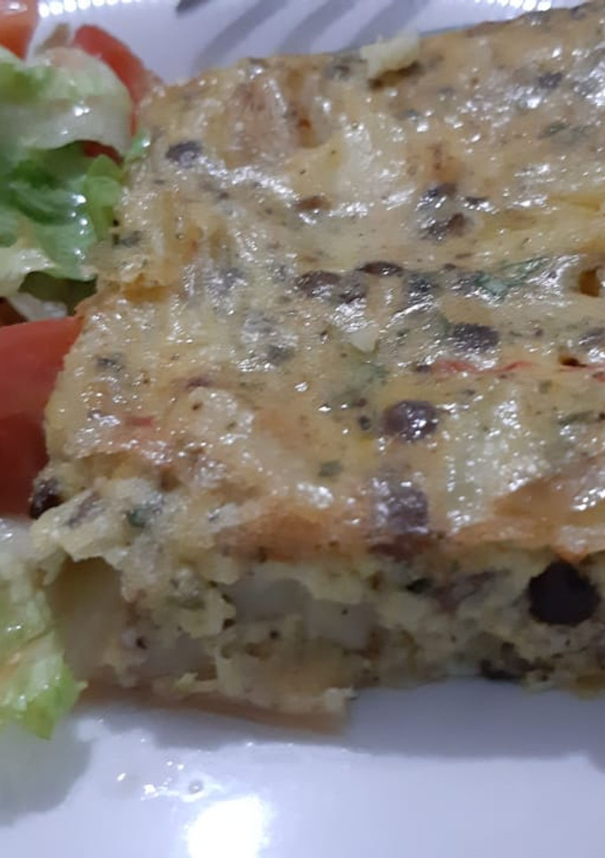 Una foto de Pastel al horno papas y lentejas