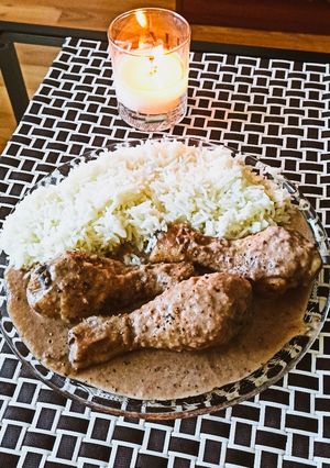 Una foto de Pollo con Salsa de Castañas