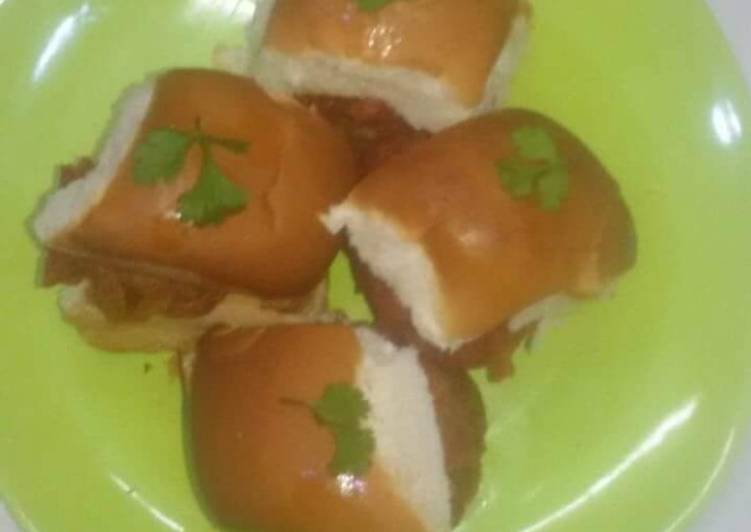 Vada pav