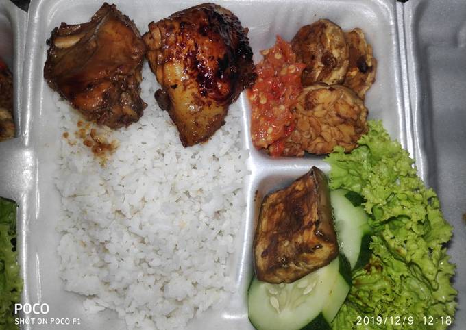 Ayam bakar royco bumbu rujak