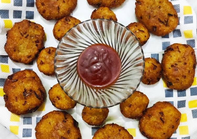 Simple Way to Prepare Homemade Poha Aloo Cutlets and Balls