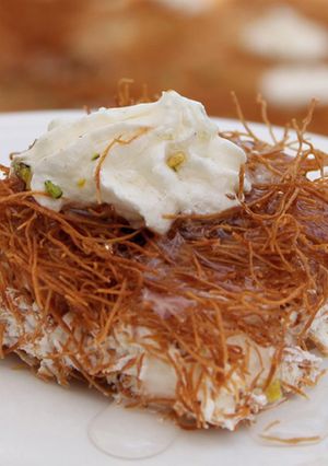 A picture of Othmaliyeh Kunafa.