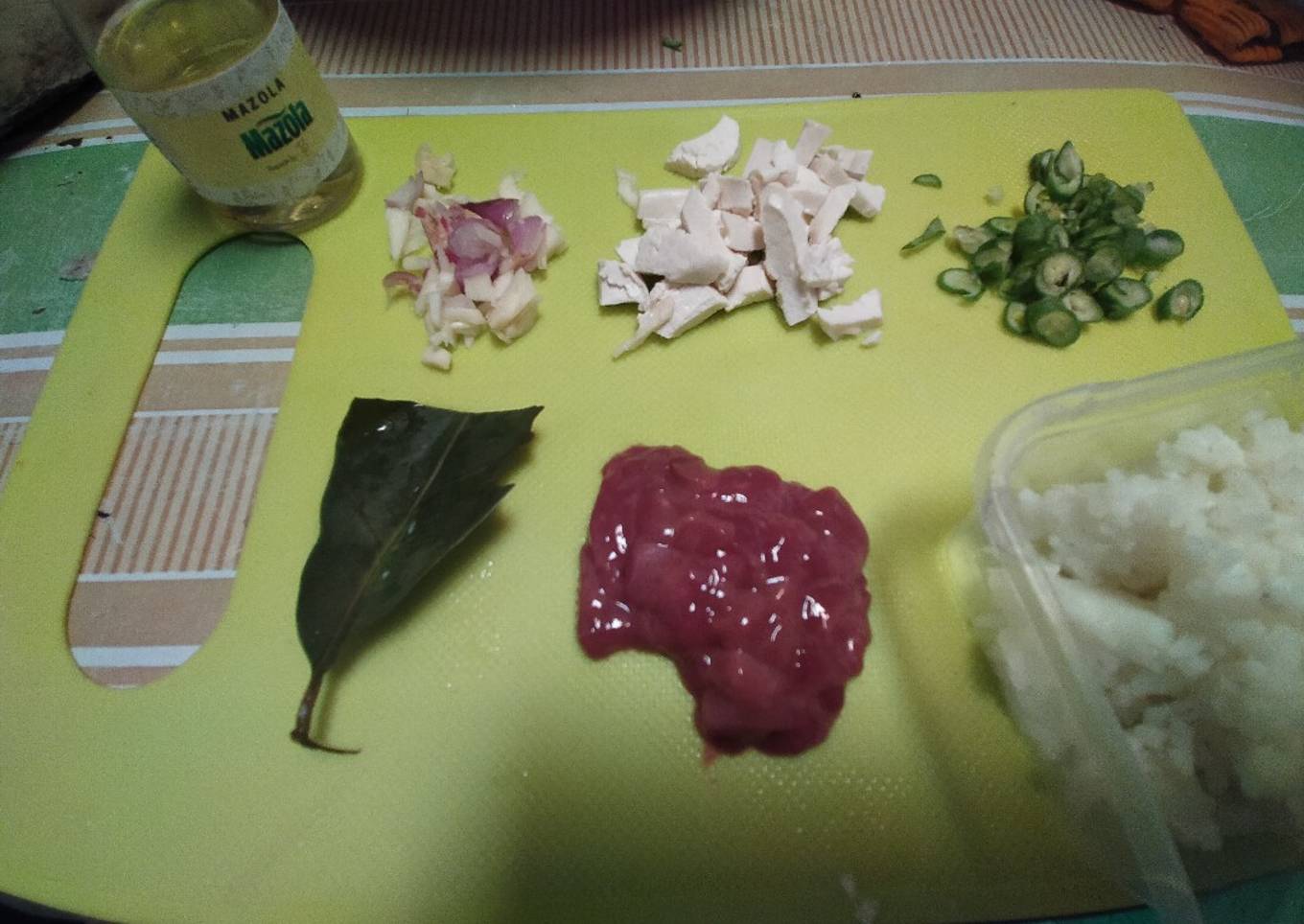 Tim hati ayam tahu putih