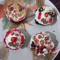 A picture of Spooky halloween Cupcake.