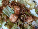 Tofu con arroz frito y brócoli