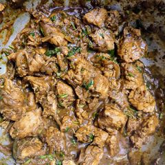 A picture of Pepper chicken.