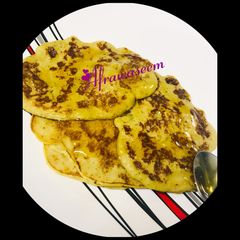 Oats pancakes with dash of cinnamon A picture of Oats pancakes with dash of cinnamon.
