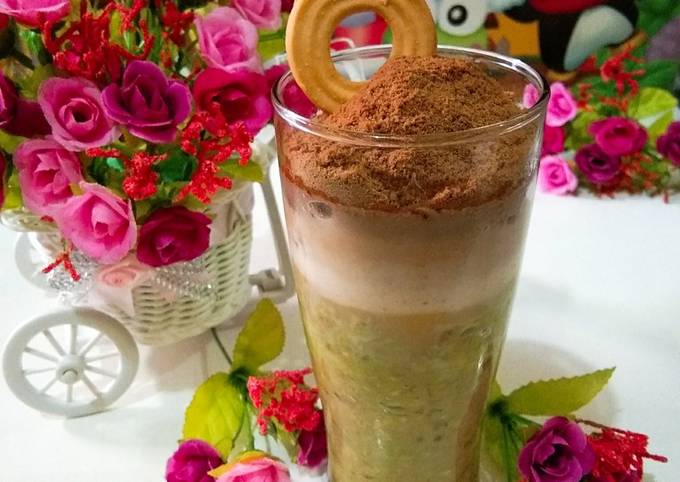 Resep Es Alpukat Susu Milo oleh Bunda Melvy Sofia - Cookpad