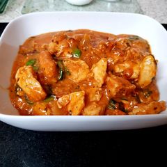 My Sriracha Chicken with Spinach🤗 nom A picture of My Sriracha Chicken with Spinach🤗 nom.