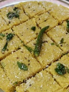 ब्रेड ढोकला (Bread Dhokla recipe in hindi) रेसिपी मुख्य फोटो