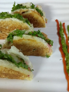 A picture of Sandwich bread fold.