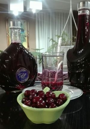 عکسی از دستور شربت آلبالو و آلبالو‌ خشکه رویایی😊