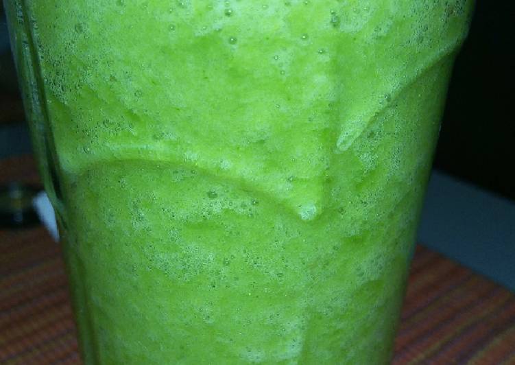 Step-by-Step Guide to Make Ultimate Banana and Spinach Smoothie