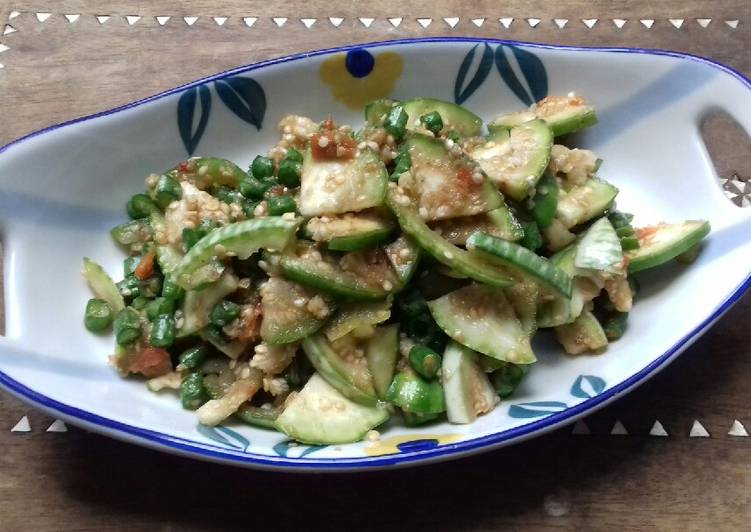 Pencok Kacang Terong Bulat