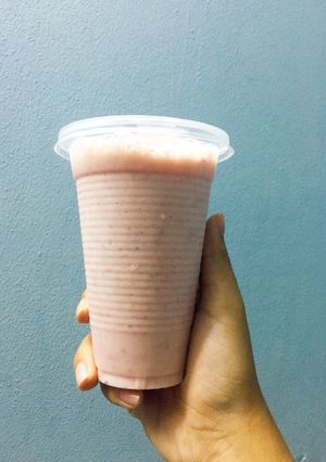 Hình của món Strawberry Smoothies.