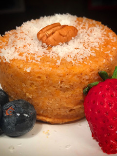 Una foto de Mug cake de calabaza delicioso! Dulce y especiado! Sin harina! Apto intolerantes lactosa