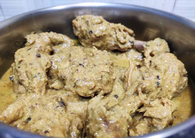 Recipe of Award-winning Badami chicken with gravy