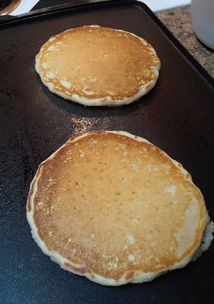 A picture of Buttermilk Pancakes.