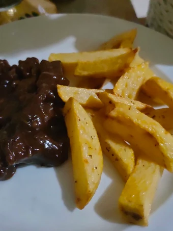 Langkah Mudah untuk Menyiapkan Resep Daging sapi lada hitam Anti Ribet, Menggugah Selera