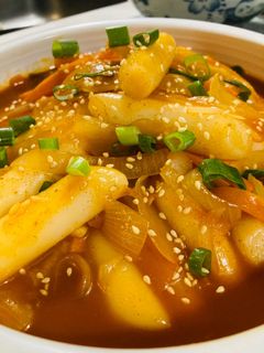 彌生家簡易版韓式辣炒年糕 的食譜成品照片