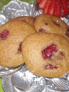 Una foto de Bocaditos de yogur y fresas