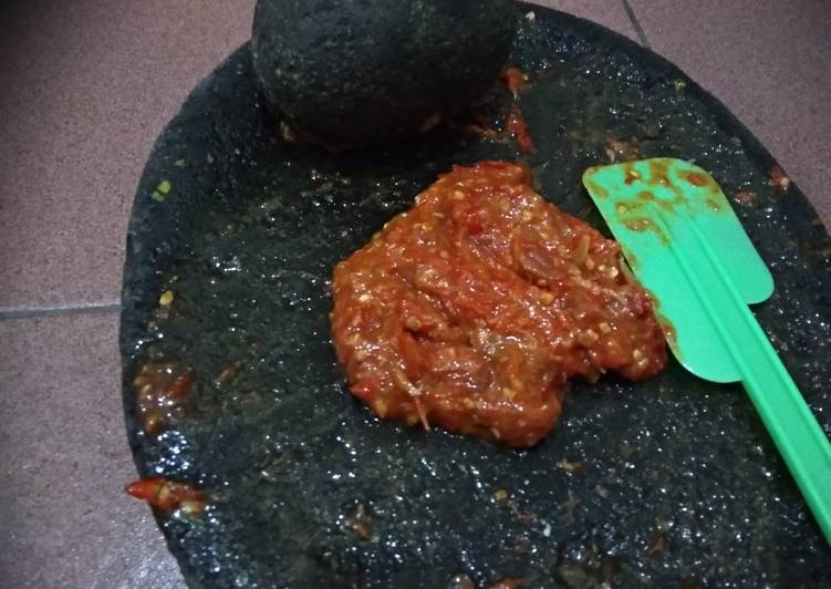 Bagaimana Membuat 22. Sambal ebi Anti Gagal