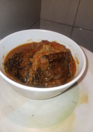 A picture of Catfish soup.