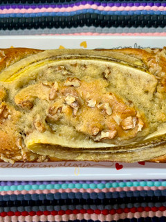 Una foto de Budín de banana y nueces