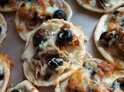 Une photo de pizza creme