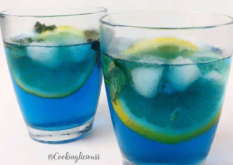 Cara Gampang Membuat Ocean Blue Mojito, Lezat Sekali