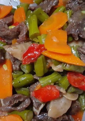 Foto resep Tumis daging sapi, buncis, bakso dan wortel