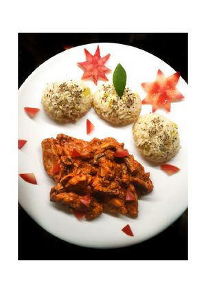 Gombás csirkemell ragu rizzsel recept fotója
