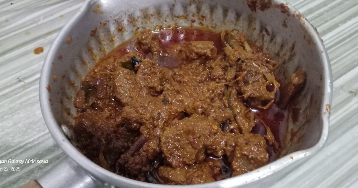 Rendang daging sapi Padang