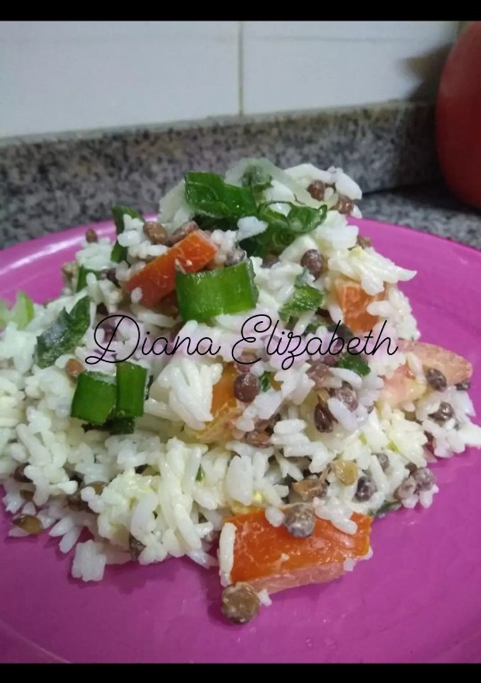 Una foto de Ensalada fresca de verano.👩‍🍳