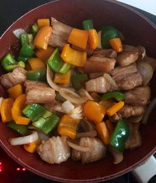 thịt ba chỉ xào