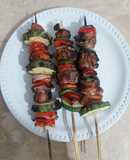 Brochetas de res