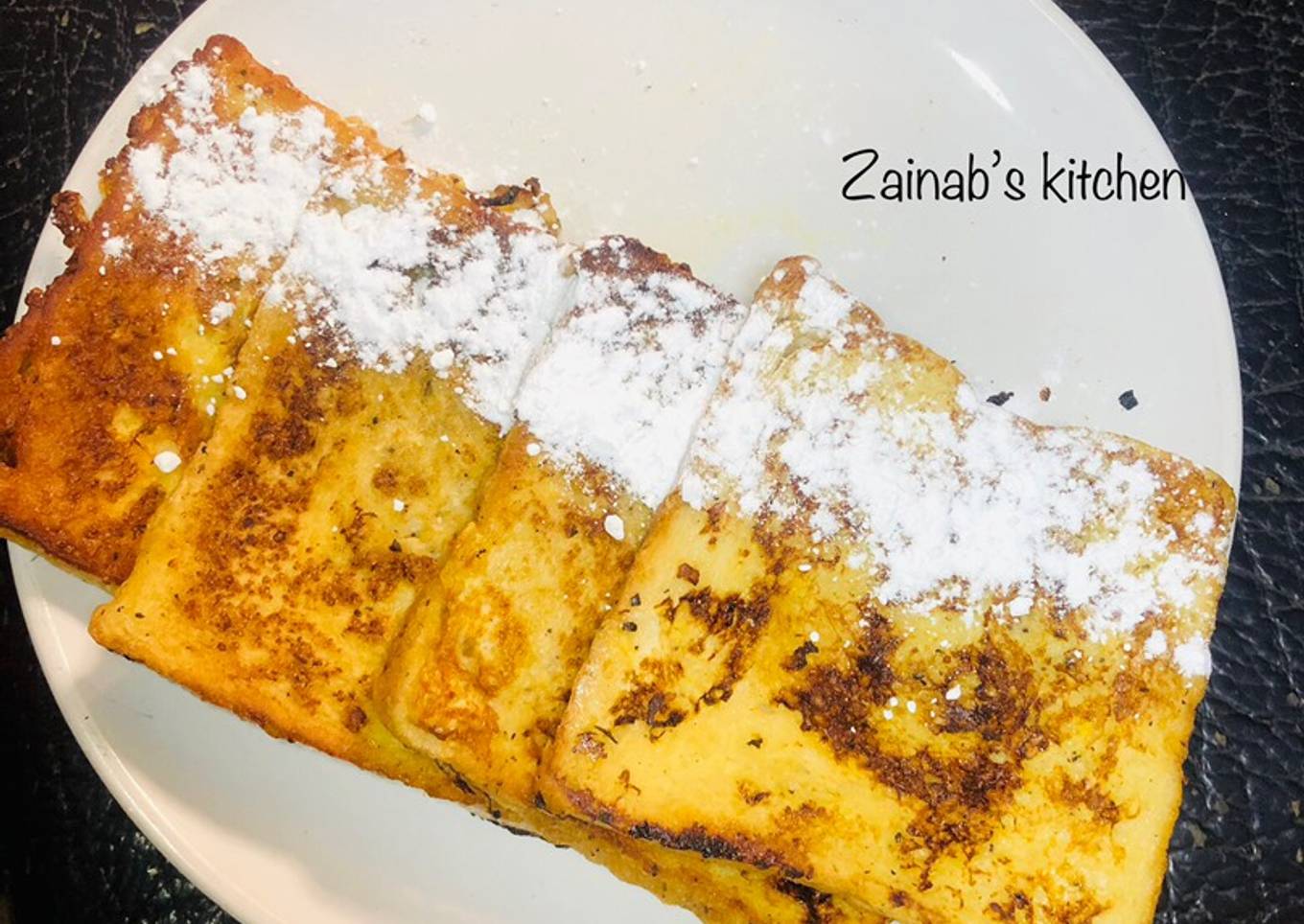 Sweet French toast🍽