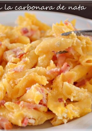 Una foto de Macarrones a la carbonara con nata (Thermomix)