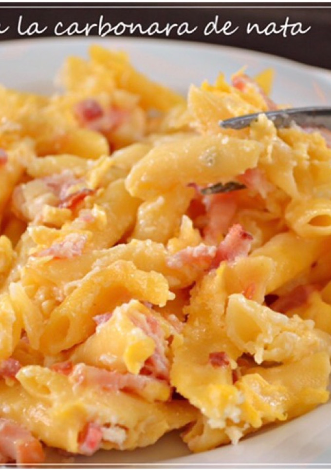 Una foto de Macarrones a la carbonara con nata (Thermomix)