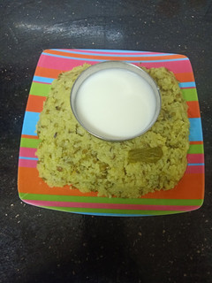 મગ ની ખીચડી (Mug ni khichdi Recipe in Gujarati) રેસીપી મુખ્ય ફોટો