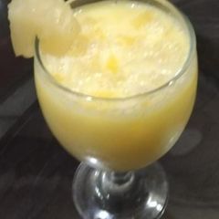 A picture of Pineapple juice.
