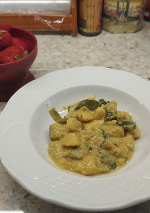 Una foto de Tofu al Curry en Robot Taurus Foodie