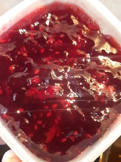 Una foto de Dulce de Mora 🍇😄 (Postre)