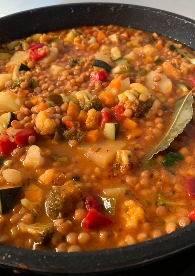 Una foto de Lentejas rápidas con verduras