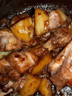 A picture of Adobong manok.
