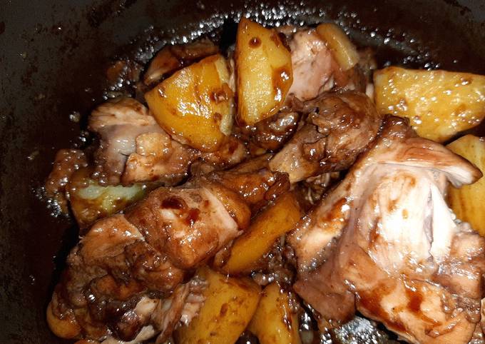 Adobong manok Recipe by Yum_Mie - Cookpad