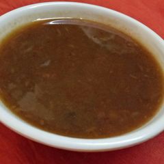 A picture of Khajur imli ki chutney.