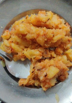 A picture of Vrat vale aloo.